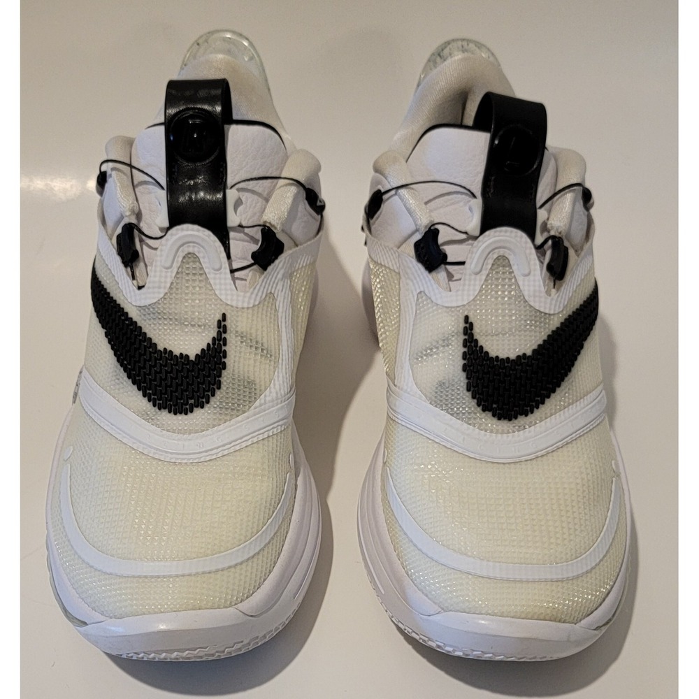 Nike Unisex Adapt BB 2.0 Self Lacing US Charger Oreo Size 8 men's,‎ 9.5 Women's